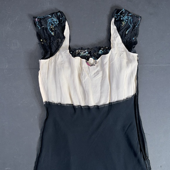 Morrell Maxie Silk Beaded Floral Lace Dress - Picture 13 of 17